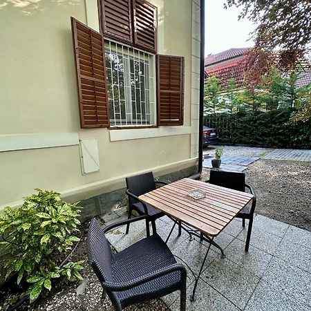 Appartamento Apartman B Siófok Esterno foto