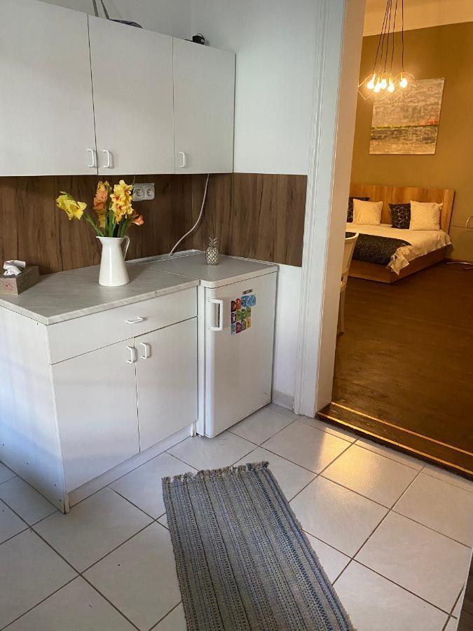 Appartamento Apartman B Siófok Esterno foto