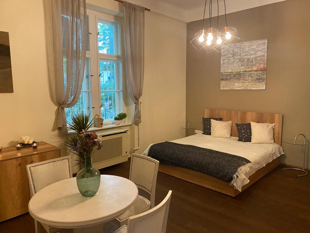Appartamento Apartman B Siófok Esterno foto