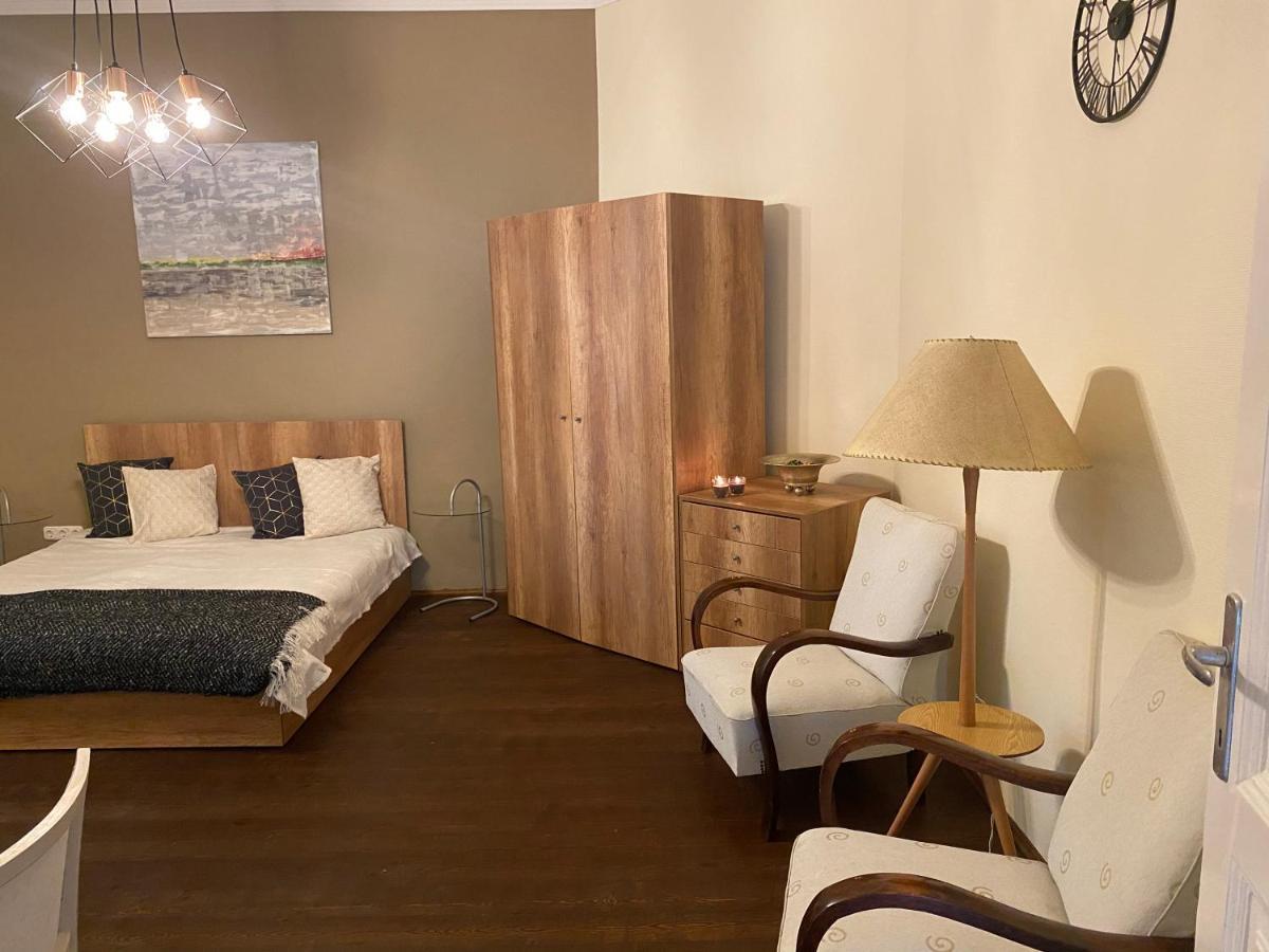 Appartamento Apartman B Siófok Esterno foto