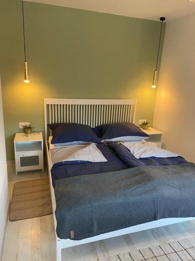Appartamento Apartman B Siófok Esterno foto